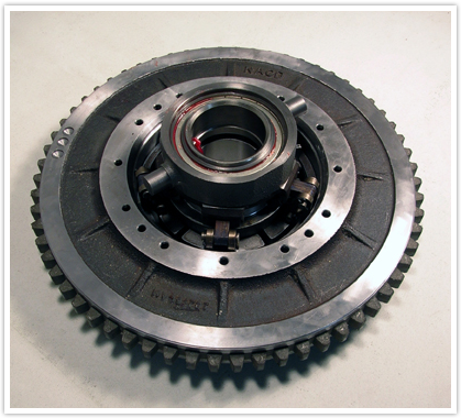 Industrial 15" Over-Center Clutch